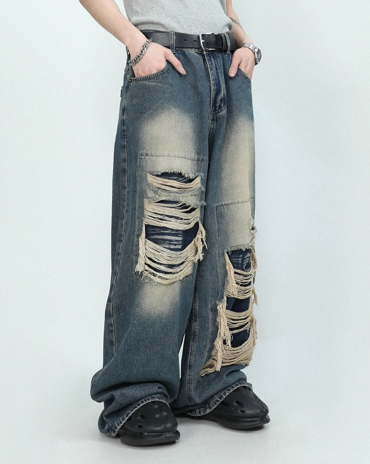 Distressed Loose Denim Jeans