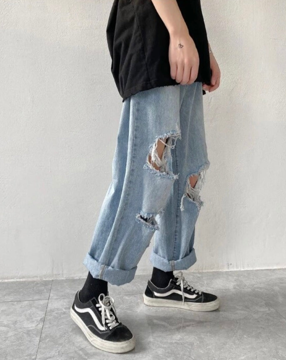 Distressed Loose Ripped Denim Jeans