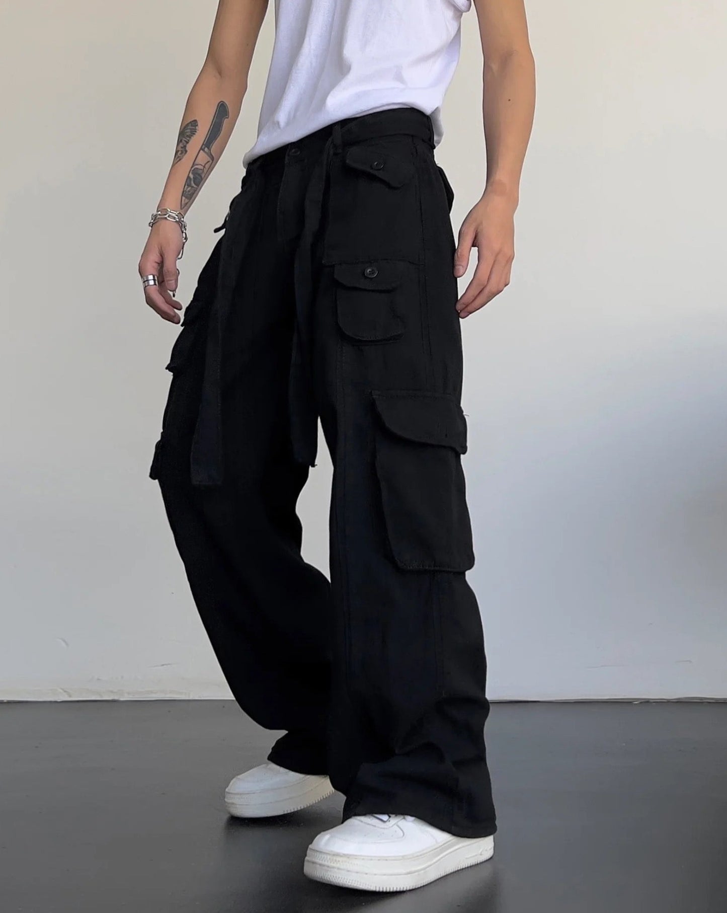 Multi-Pockets Loose Cargo Pants